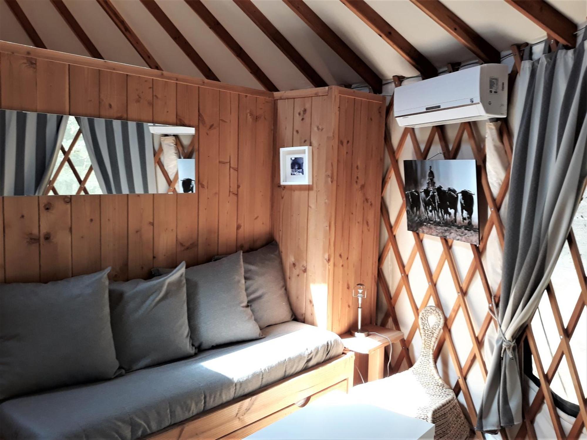 Camping Le Pre Saint-Andre Souvignargues Стая снимка